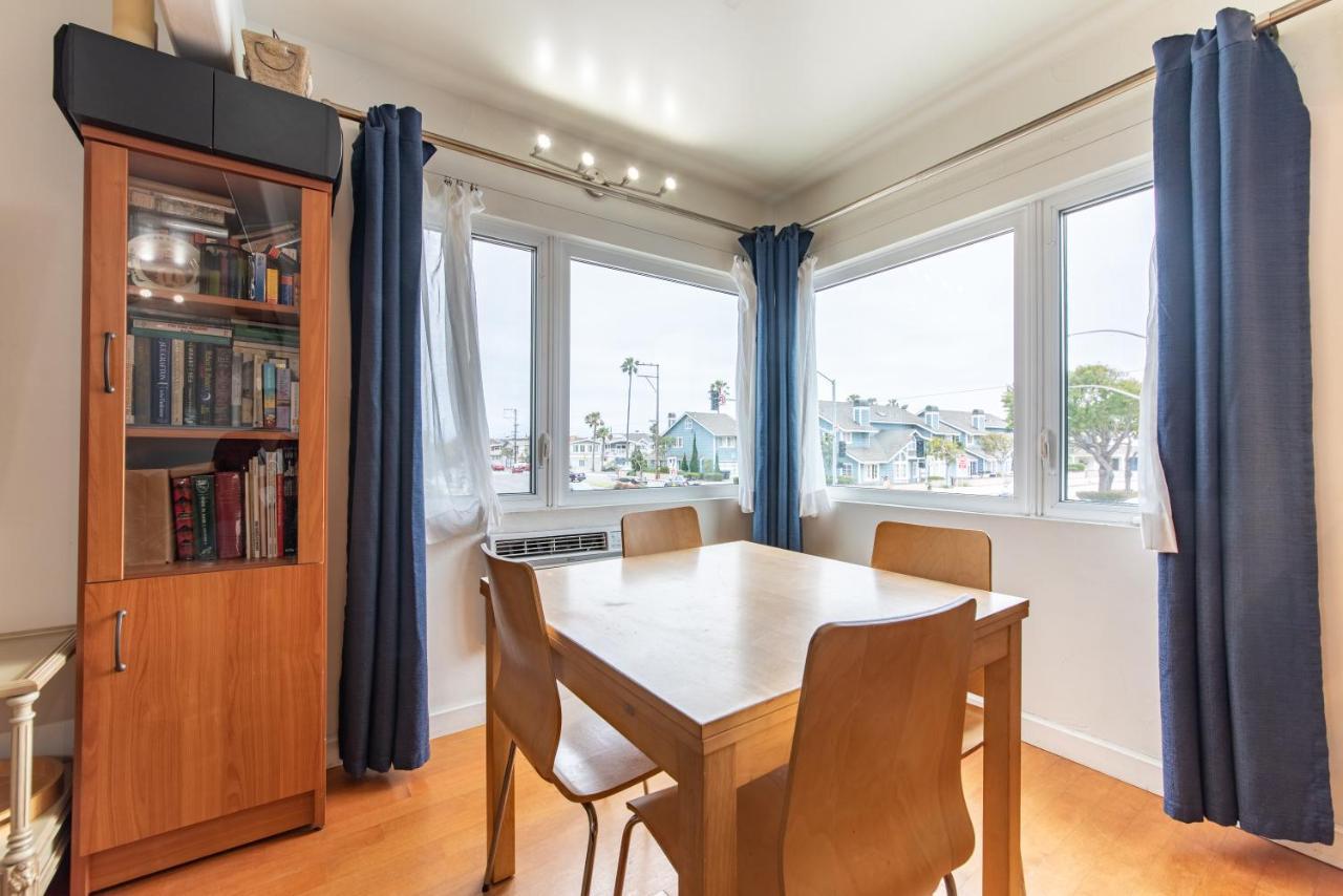 Newport Beach House 1 Block From The Beach Free Pickleball Courts And 5 Beach Cruisers Exterior photo